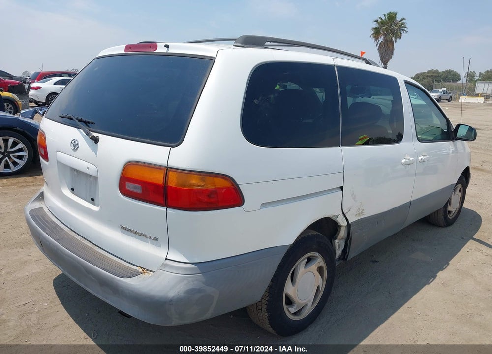 2000 TOYOTA SIENNA LE VIN: 4T3ZF13C2YU281498