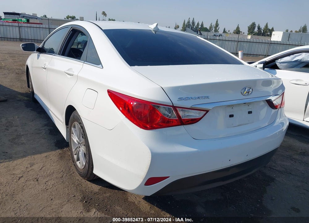 2014 HYUNDAI SONATA GLS VIN: 5NPEB4AC4EH867198