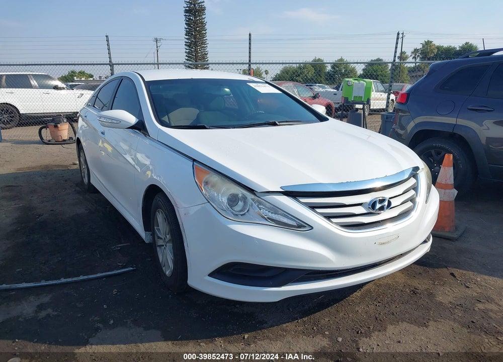 2014 HYUNDAI SONATA GLS VIN: 5NPEB4AC4EH867198