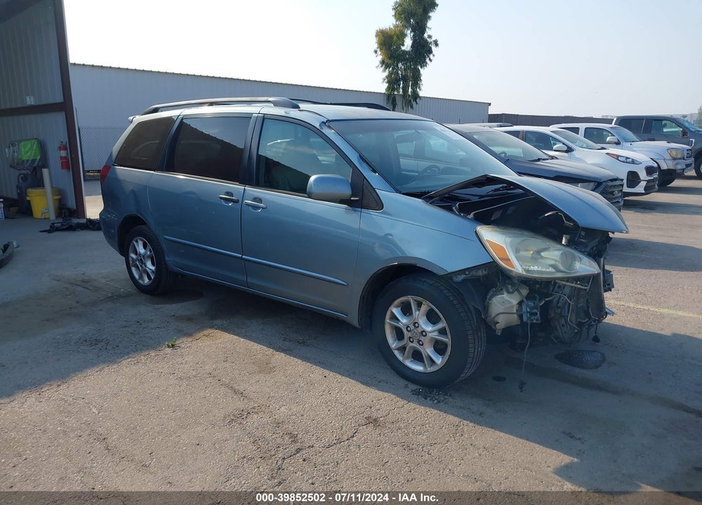 2005 TOYOTA SIENNA XLE VIN: 5TDZA22C25S256491