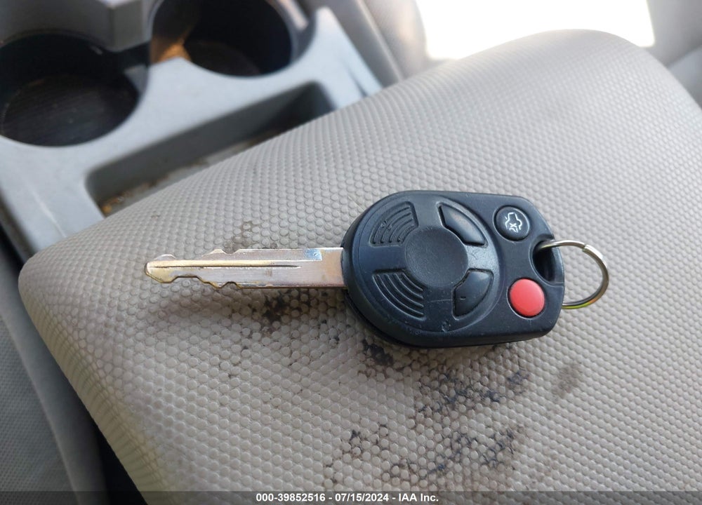 2010 FORD ESCAPE XLT VIN: 1FMCU0DG3AKB62229