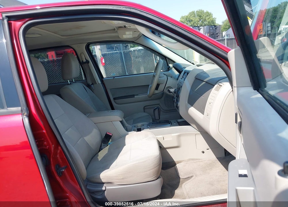 2010 FORD ESCAPE XLT VIN: 1FMCU0DG3AKB62229