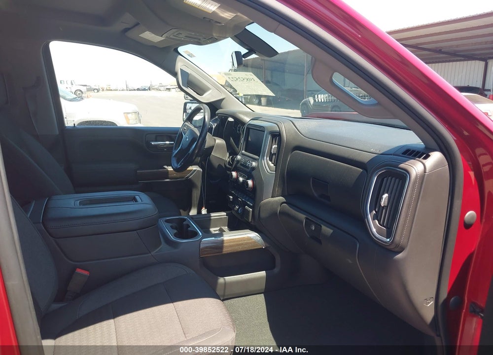 2022 CHEVROLET SILVERADO 1500 LTD 4WD SHORT BED RST VIN: 3GCUYEED8NG120571