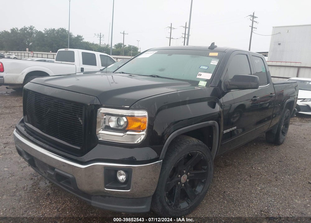 2015 GMC SIERRA 1500 SLE VIN: 1GTR1UEC8FZ181738