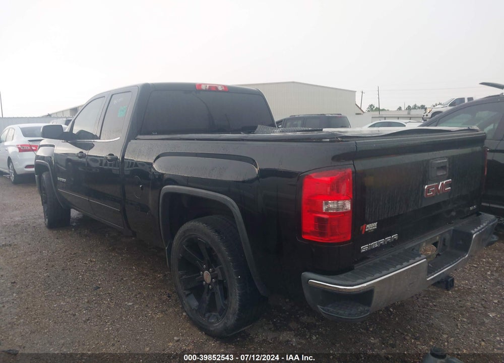 2015 GMC SIERRA 1500 SLE VIN: 1GTR1UEC8FZ181738