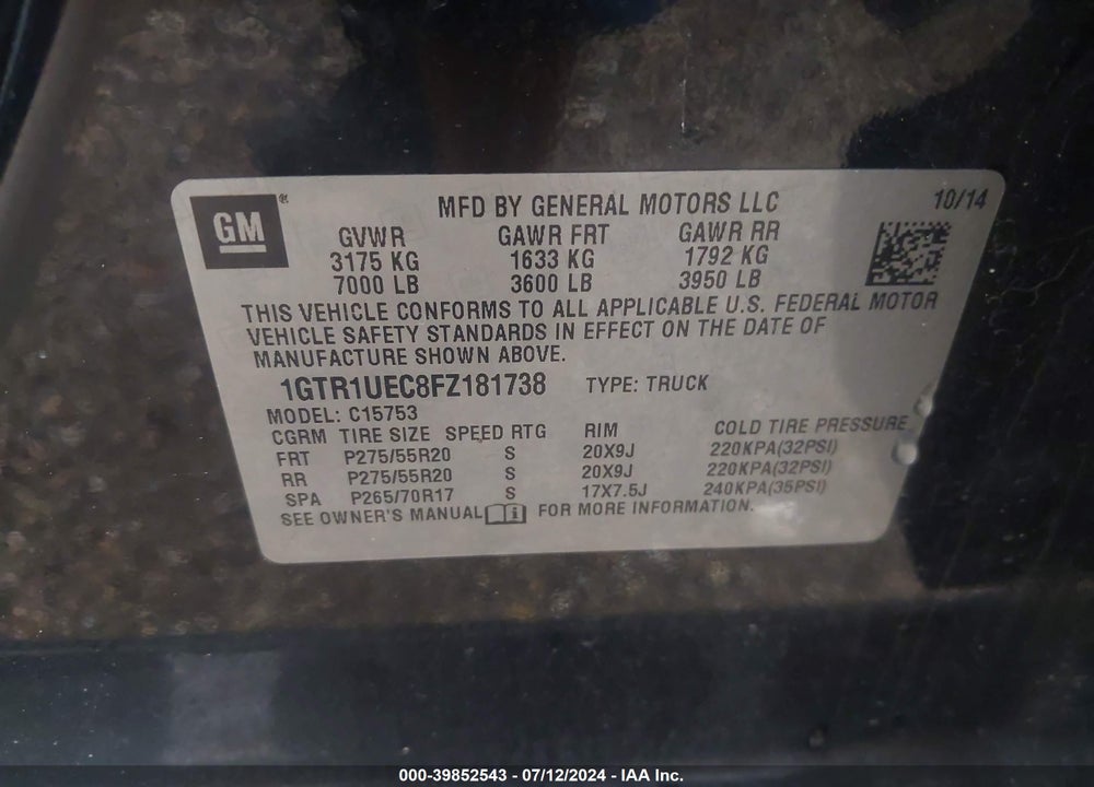 2015 GMC SIERRA 1500 SLE VIN: 1GTR1UEC8FZ181738