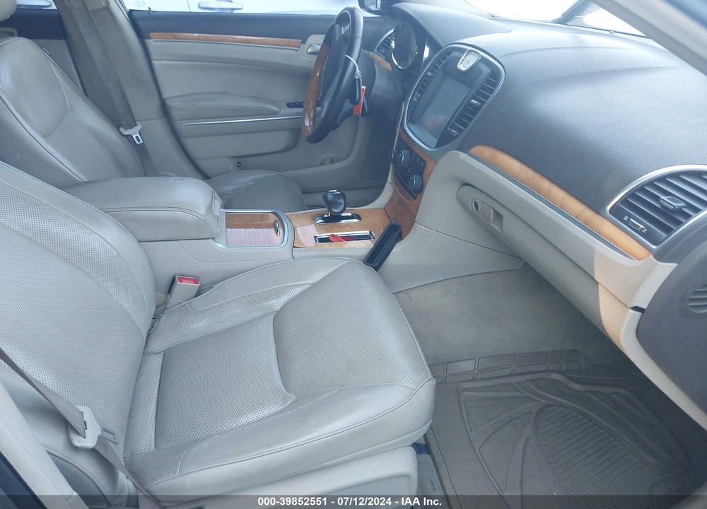 2014 CHRYSLER 300C VIN: 2C3CCAEG5EH345791
