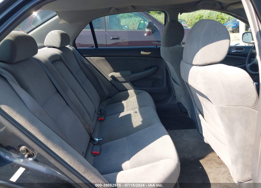 2005 HONDA ACCORD VIN: 1HGCM564X5A125938