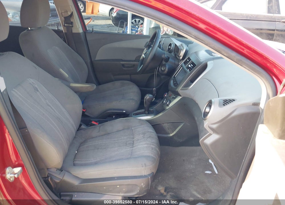 2014 CHEVROLET SONIC LT AUTO VIN: 1G1JC6SB8E4204454