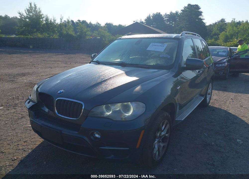 2012 BMW X5 XDRIVE35I/XDRIVE35I PREMIUM/XDRIVE35I SPORT ACTIVITY VIN: 5UXZV4C53CL747021