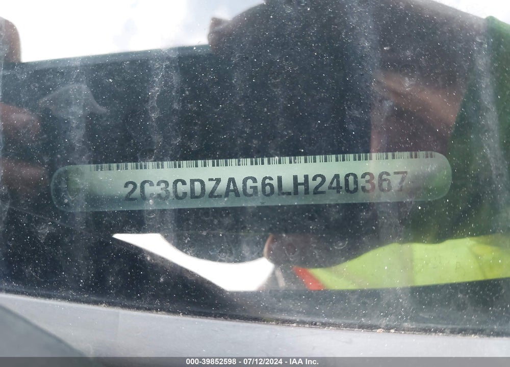 2020 DODGE CHALLENGER SXT VIN: 2C3CDZAG6LH240367