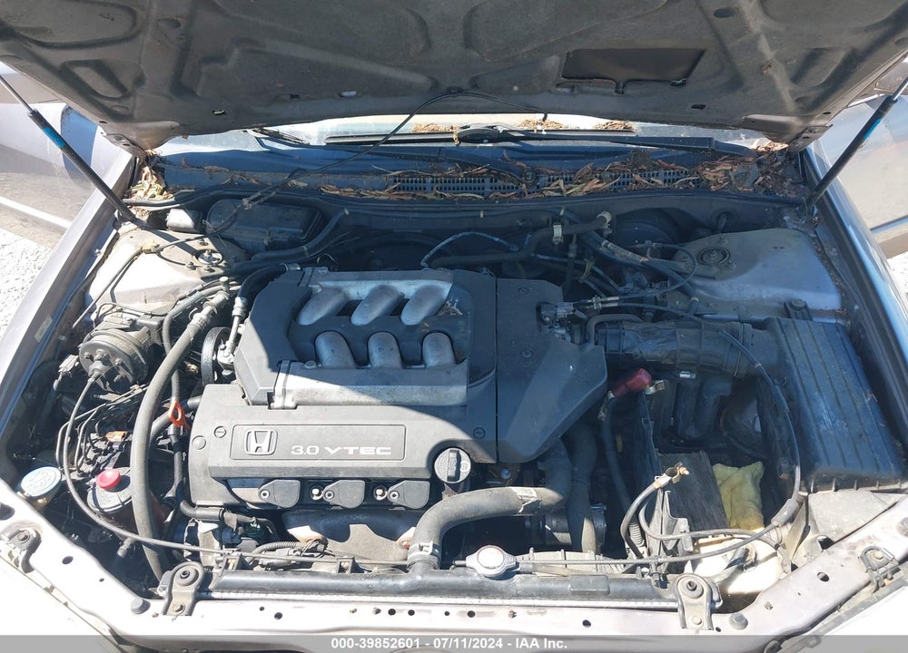 2000 HONDA ACCORD 3.0 EX VIN: 1HGCG1659YA071240