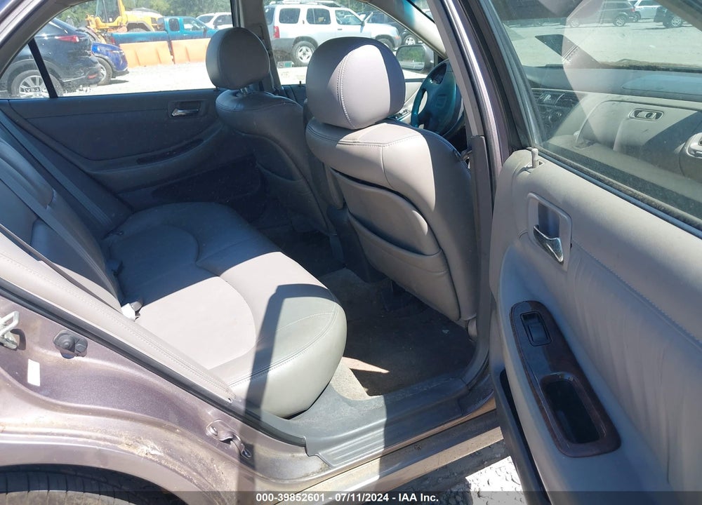 2000 HONDA ACCORD 3.0 EX VIN: 1HGCG1659YA071240
