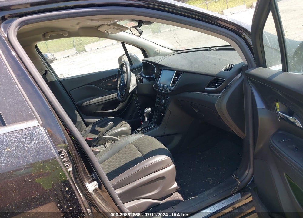 2018 BUICK ENCORE PREFERRED VIN: KL4CJASB9JB702154