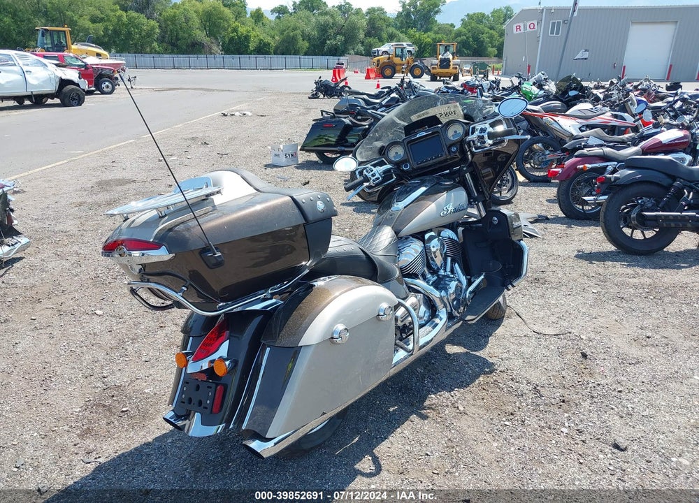 2023 INDIAN MOTORCYCLE CO. ROADMASTER VIN: 56KTRABB2P3420904