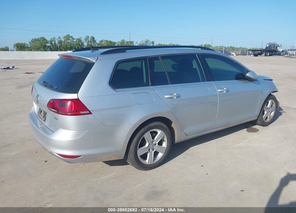 2015 VOLKSWAGEN GOLF SPORTWAGEN TDI S 4-DOOR VIN: 3VWCA7AU9FM517059