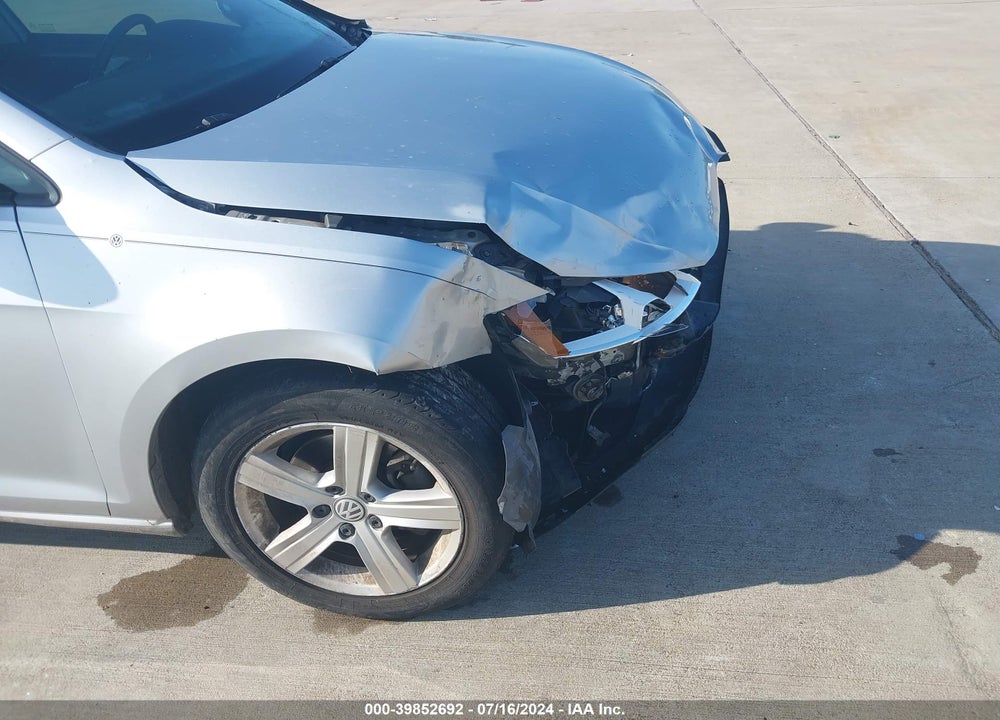 2015 VOLKSWAGEN GOLF SPORTWAGEN TDI S 4-DOOR VIN: 3VWCA7AU9FM517059