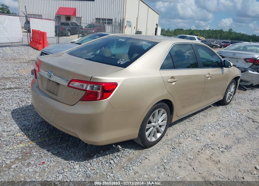 2012 TOYOTA CAMRY XLE VIN: 4T4BF1FK2CR207252
