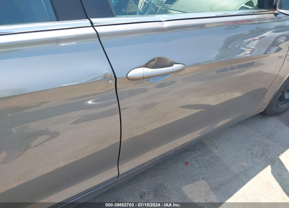 2013 HYUNDAI SONATA GLS VIN: 5NPEB4AC8DH548689