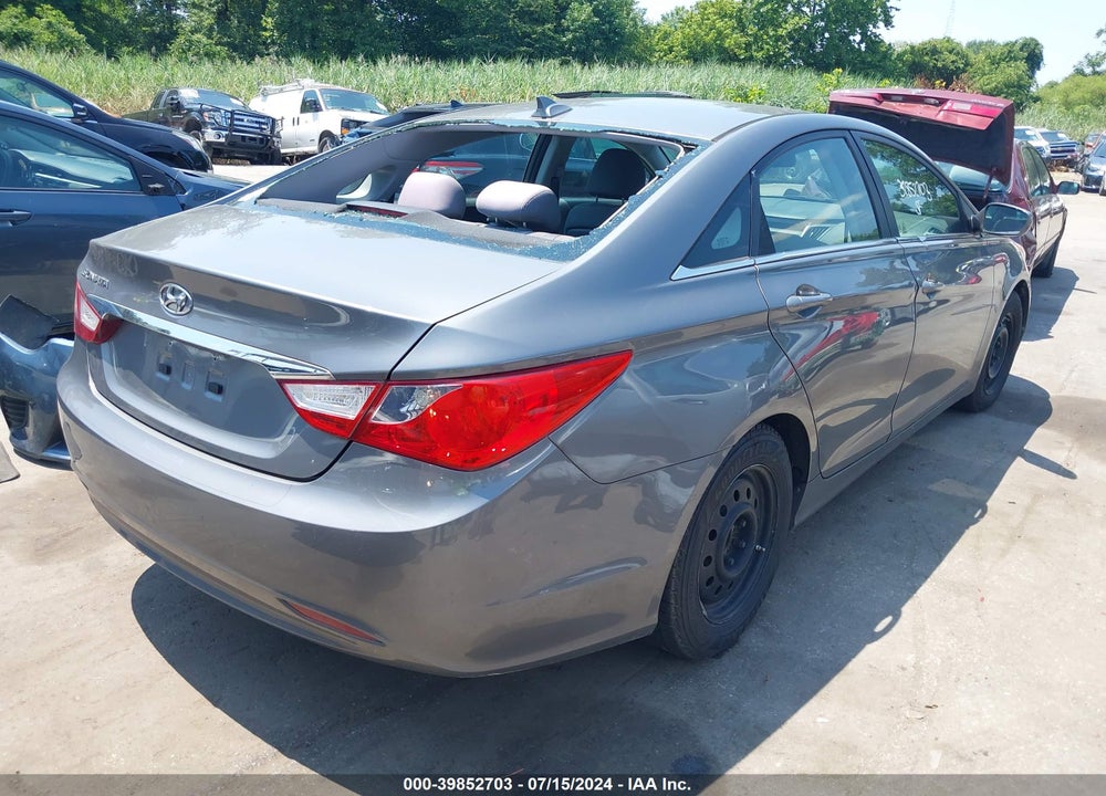 2013 HYUNDAI SONATA GLS VIN: 5NPEB4AC8DH548689