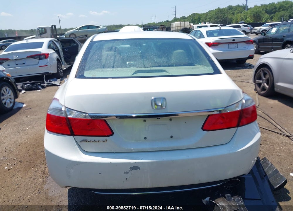 2015 HONDA ACCORD LX VIN: 1HGCR2F32FA177573