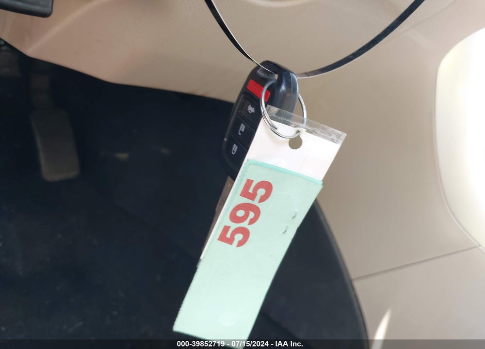 2015 HONDA ACCORD LX VIN: 1HGCR2F32FA177573