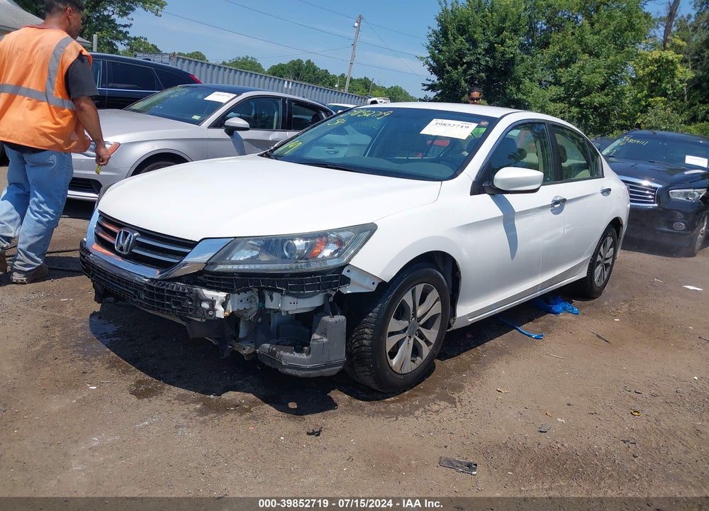 2015 HONDA ACCORD LX VIN: 1HGCR2F32FA177573