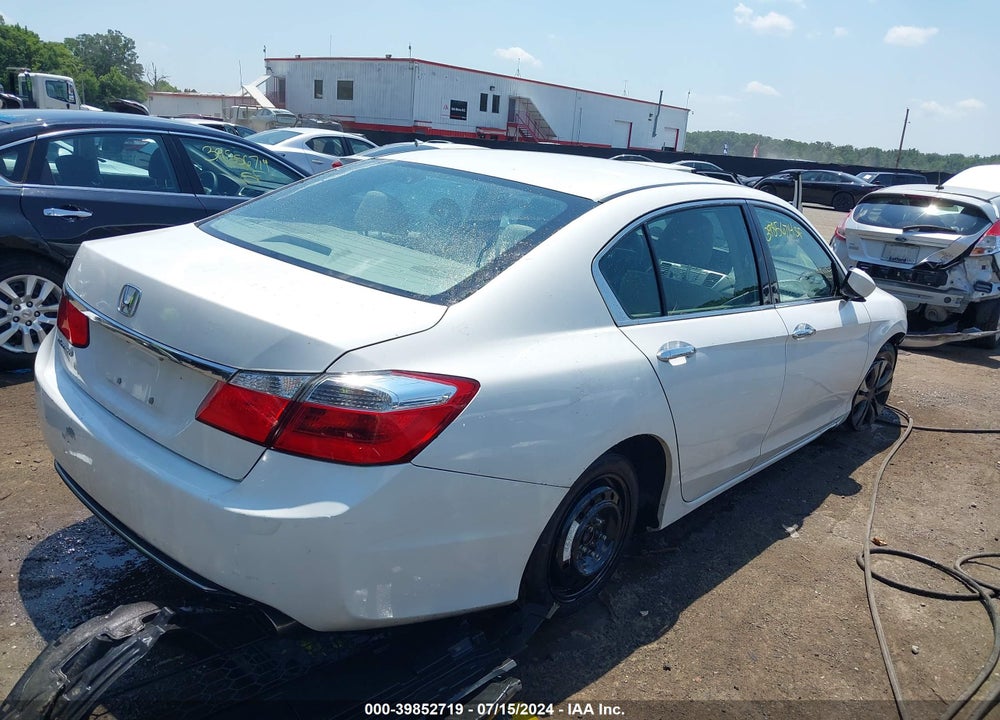 2015 HONDA ACCORD LX VIN: 1HGCR2F32FA177573