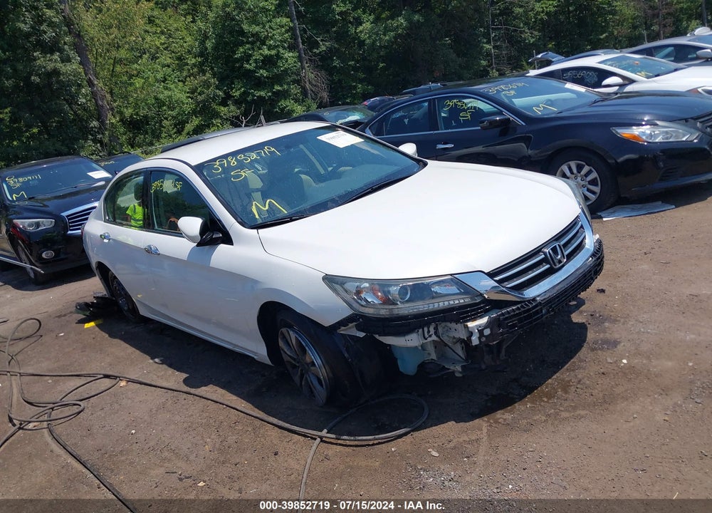 2015 HONDA ACCORD LX VIN: 1HGCR2F32FA177573