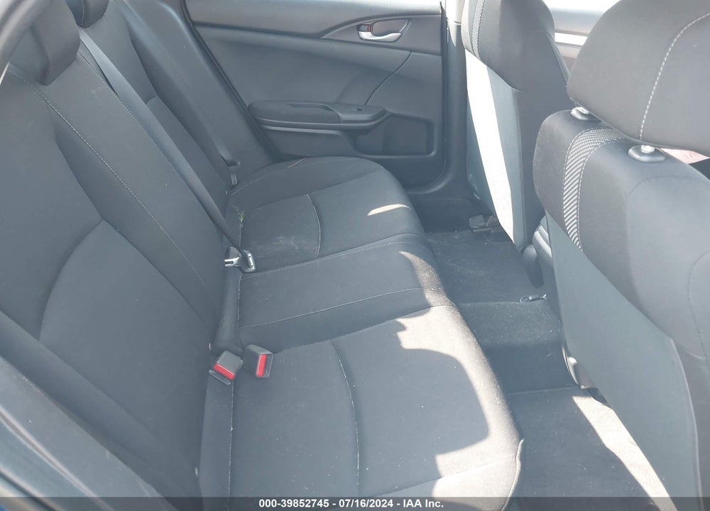 2017 HONDA CIVIC LX VIN: 2HGFC2F58HH560745