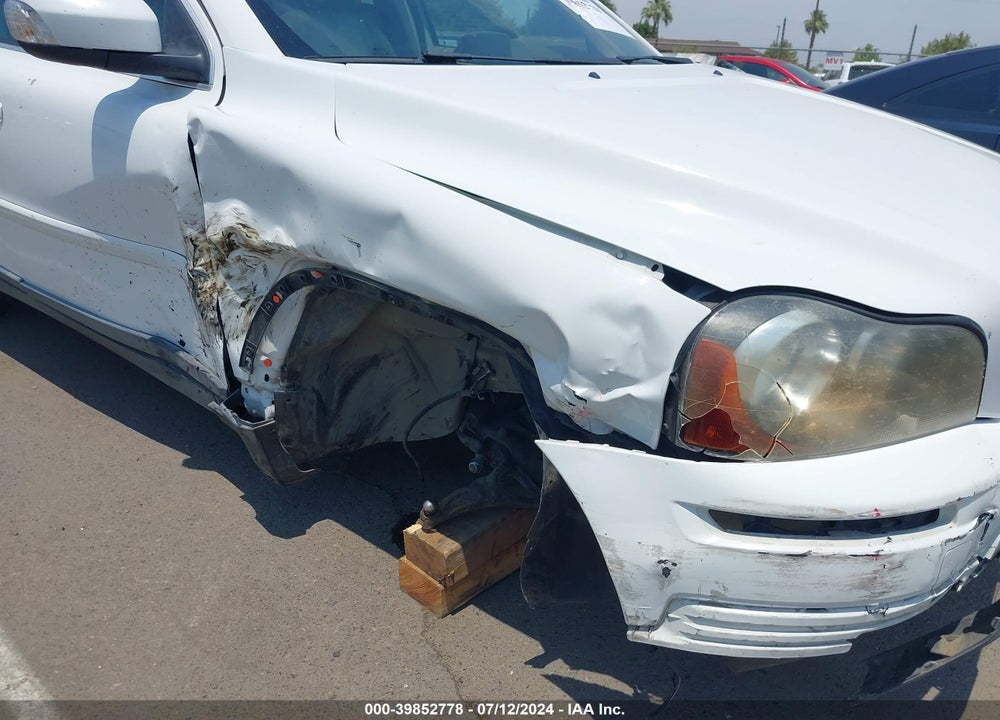 2008 VOLVO XC90 3.2 VIN: YV4CY982881421418