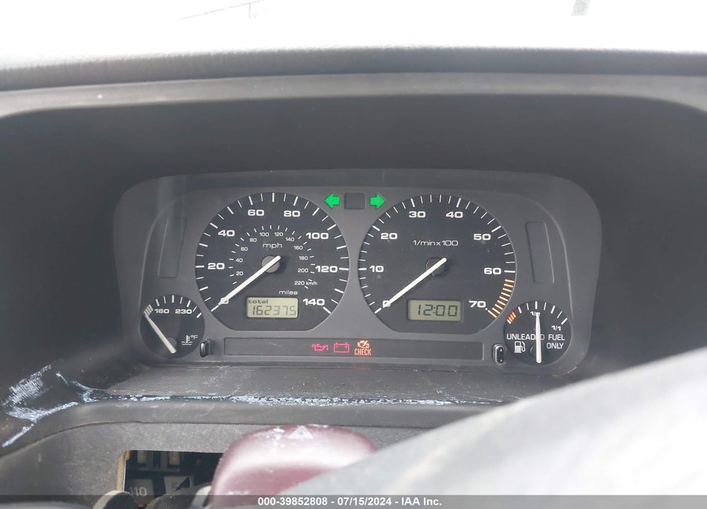 1997 VOLKSWAGEN JETTA VIN: 3VWVL81H9VM042930