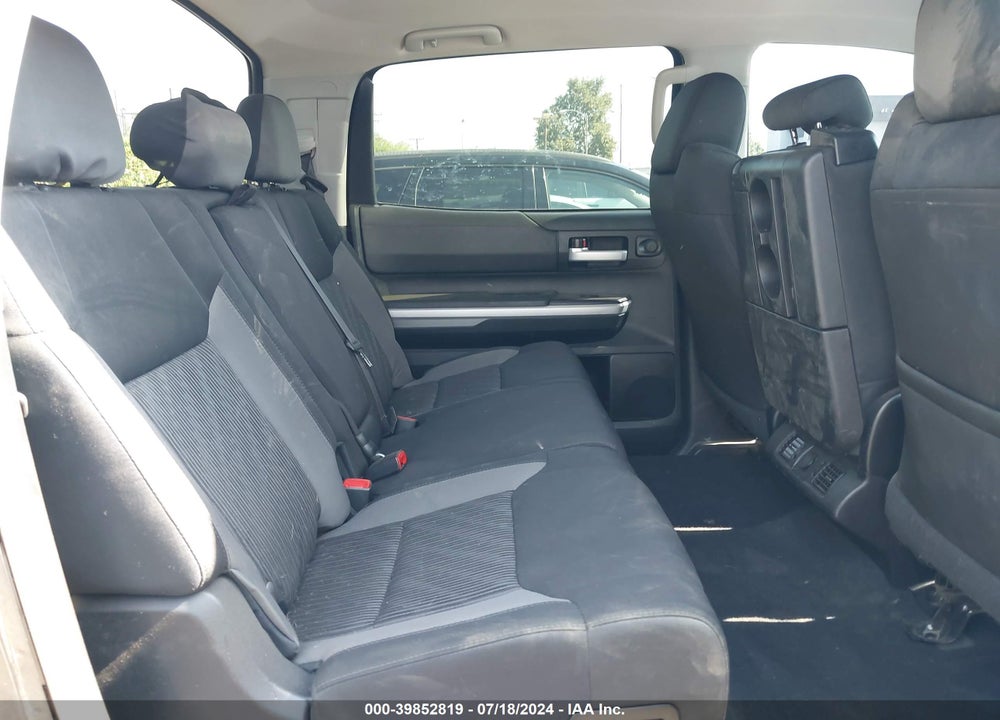 2017 TOYOTA TUNDRA SR5 4.6L V8 VIN: 5TFDM5F12HX069505