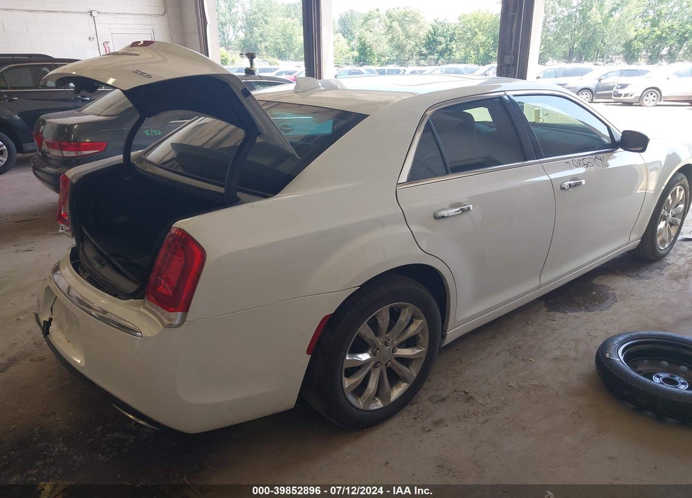 2019 CHRYSLER 300 LIMITED AWD VIN: 2C3CCAKG4KH595183