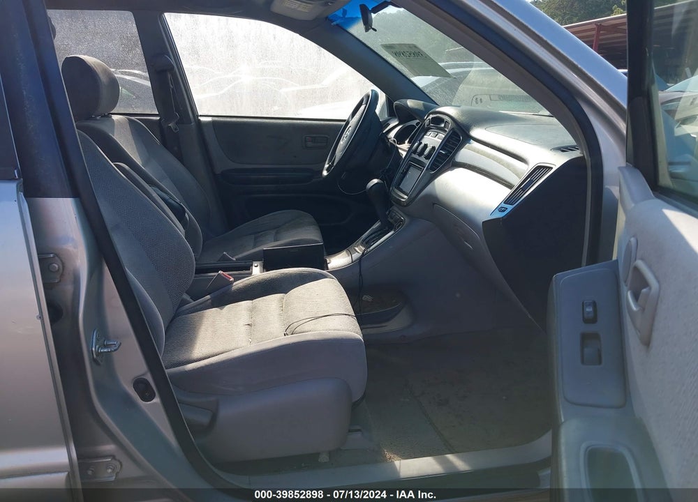 2003 TOYOTA HIGHLANDER VIN: JTEGD21A030064139