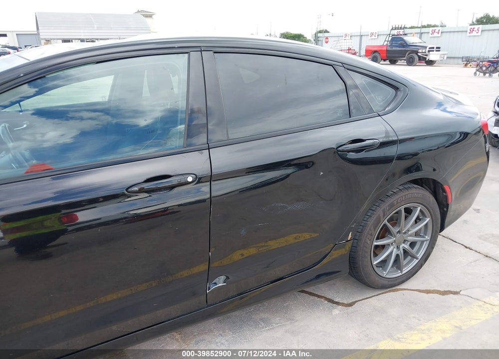 2016 CHRYSLER 200 S VIN: 1C3CCCDG3GN114671