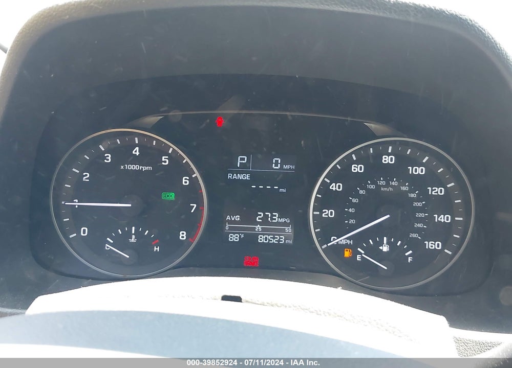 2018 HYUNDAI ELANTRA SE VIN: 5NPD74LF9JH330499
