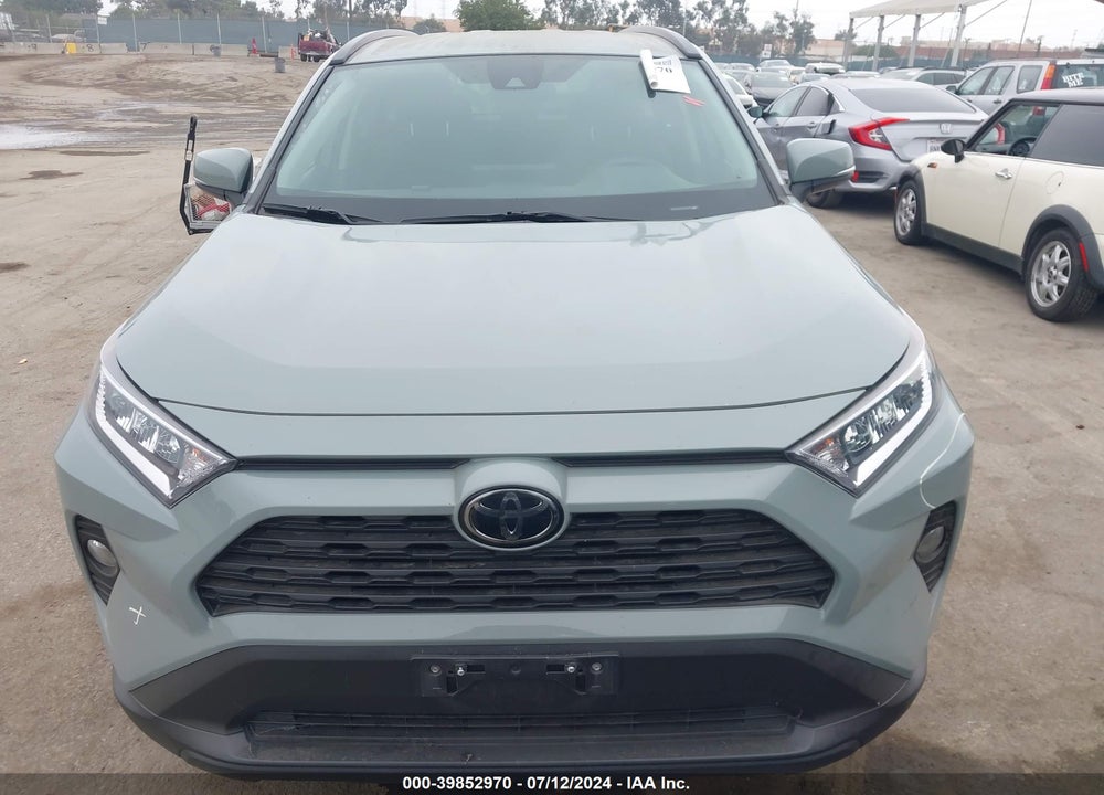 2020 TOYOTA RAV4 XLE VIN: 2T3W1RFV6LW071766