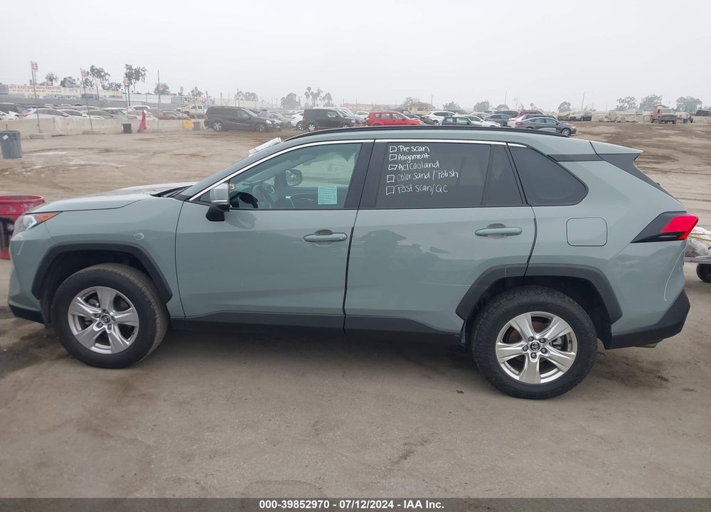 2020 TOYOTA RAV4 XLE VIN: 2T3W1RFV6LW071766