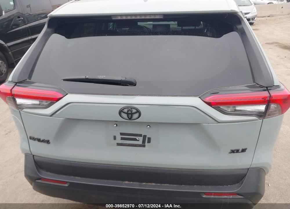 2020 TOYOTA RAV4 XLE VIN: 2T3W1RFV6LW071766