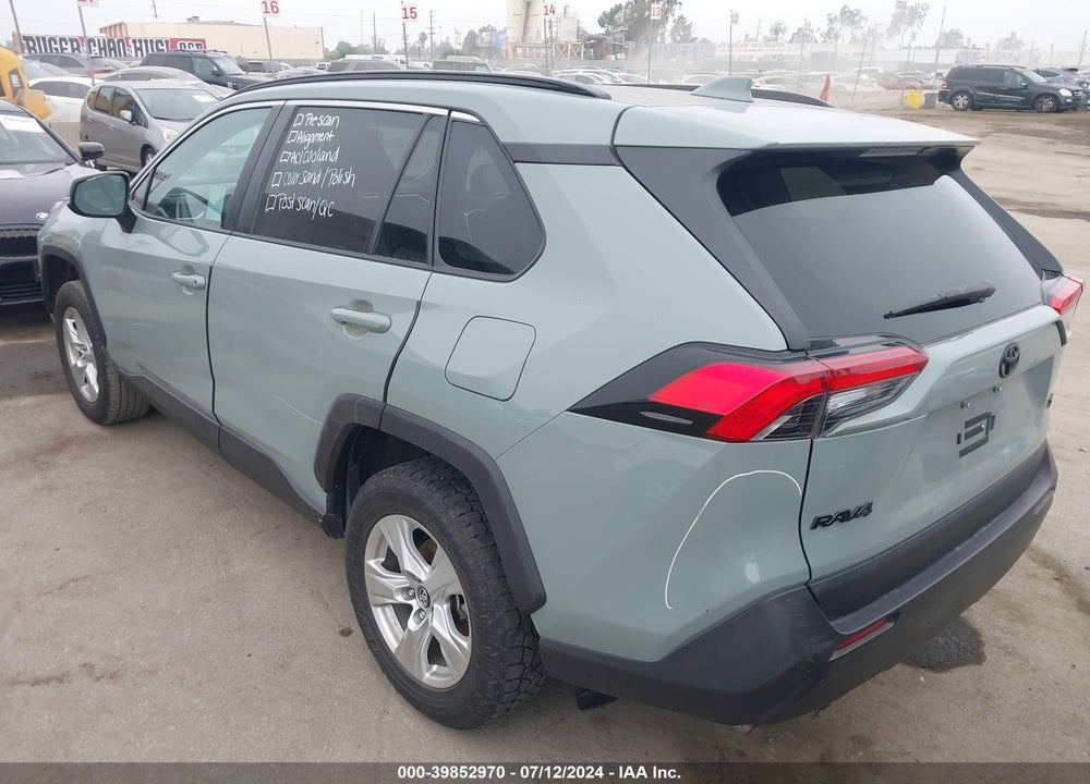 2020 TOYOTA RAV4 XLE VIN: 2T3W1RFV6LW071766