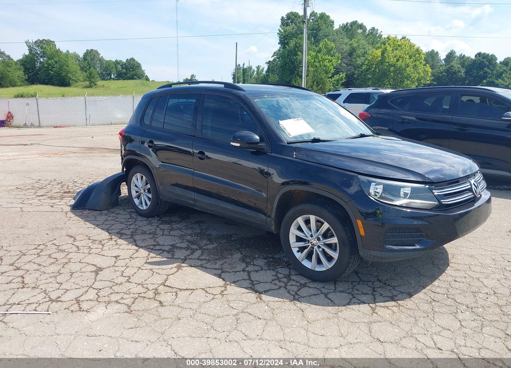 2017 VOLKSWAGEN TIGUAN 2.0T/2.0T S VIN: WVGAV7AX5HK051063