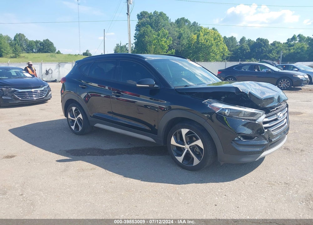 2017 HYUNDAI TUCSON VALUE VIN: KM8J33A25HU558133