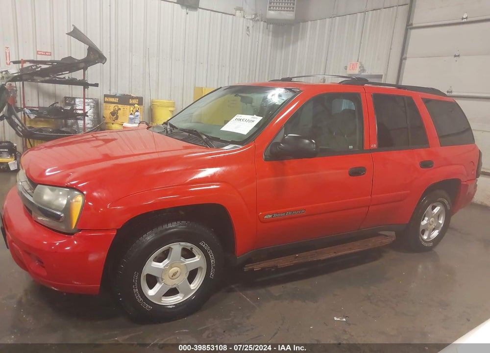 2002 CHEVROLET TRAILBLAZER LS VIN: 1GNDT13S722423152