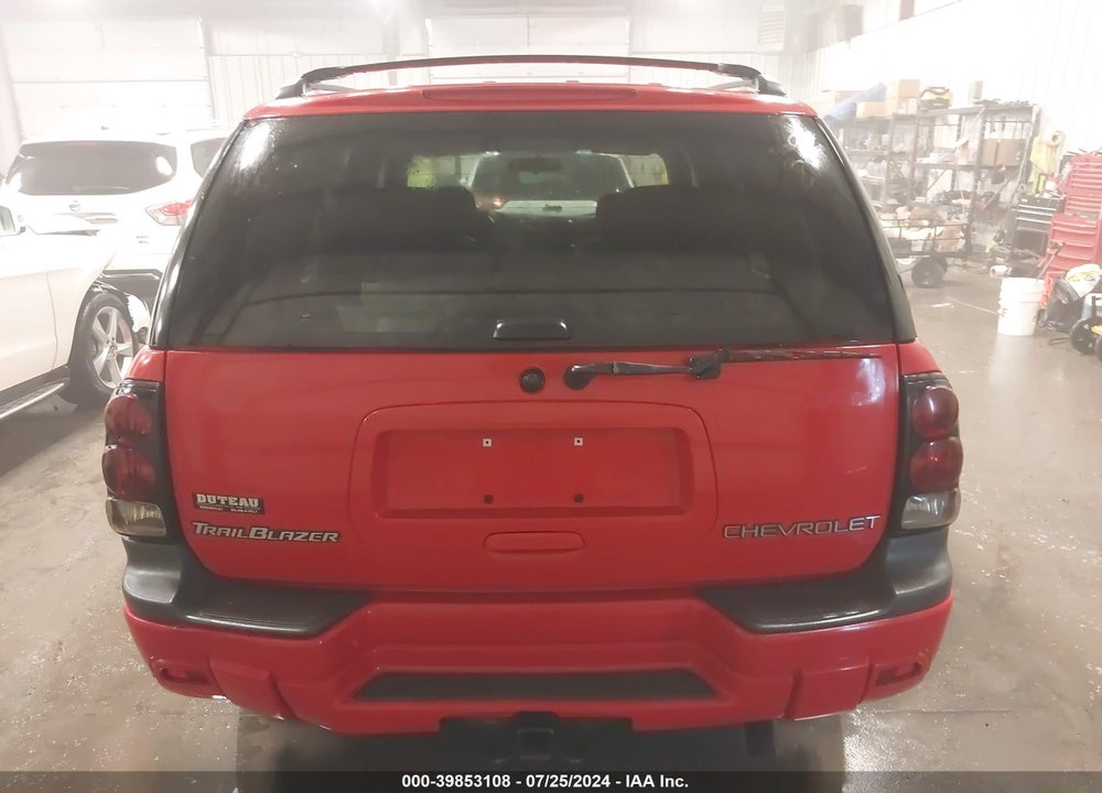 2002 CHEVROLET TRAILBLAZER LS VIN: 1GNDT13S722423152