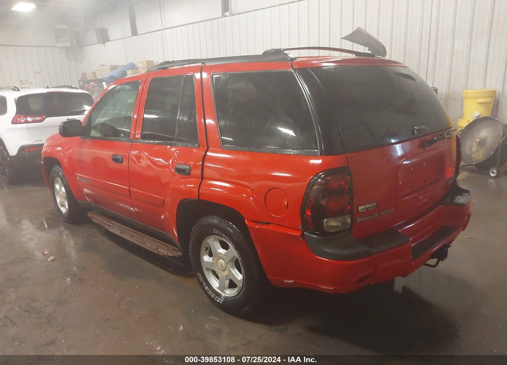 2002 CHEVROLET TRAILBLAZER LS VIN: 1GNDT13S722423152