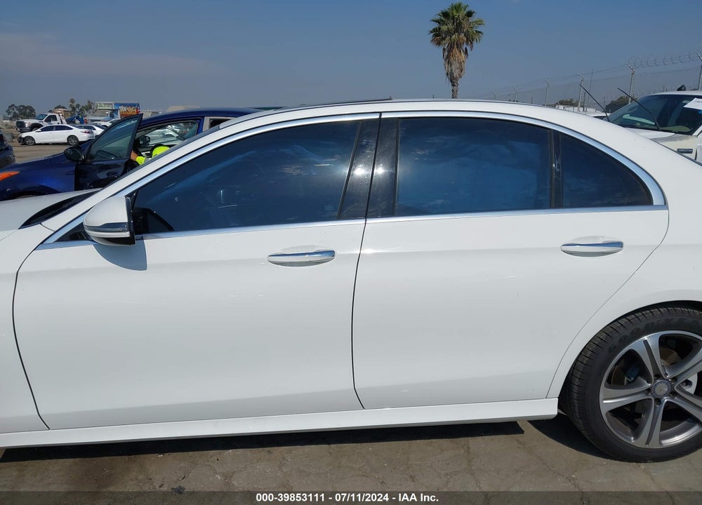 2017 MERCEDES-BENZ E 300 VIN: WDDZF4JB8HA057040