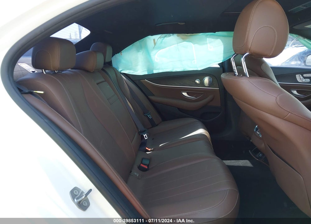 2017 MERCEDES-BENZ E 300 VIN: WDDZF4JB8HA057040