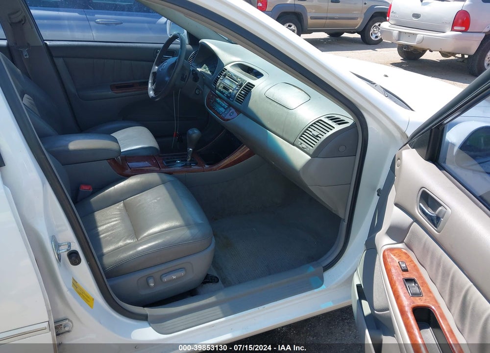 2004 TOYOTA CAMRY XLE V6 VIN: 4T1BF30K04U063751