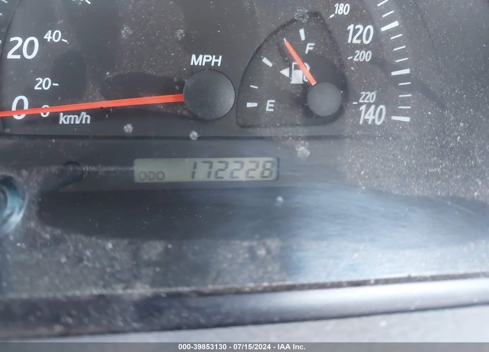 2004 TOYOTA CAMRY XLE V6 VIN: 4T1BF30K04U063751